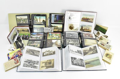 Lot 657 - Nine albums and various loose vintage...