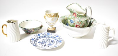 Lot 283 - A collection of 19th and 20th century ceramics,...