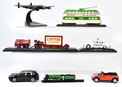 Lot 375 - A collection of mainly boxed model diecast...