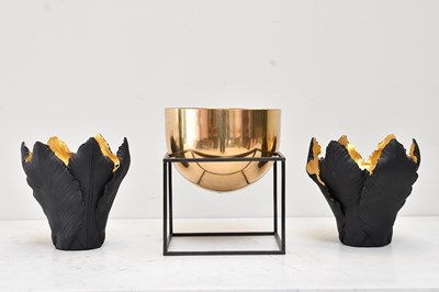 Lot 117 - A contemporary brass circular bowl on stand,...