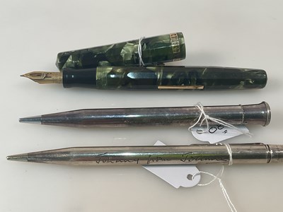Lot 62 - EVERSHARP; a 1931 Wahl Doric fountain pen with...