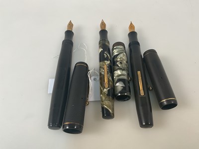 Lot 78 - MENTMORE; a collection of three fountain pens...