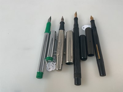 Lot 124 - MABIE TODD & CO; a 'Swan' fountain pen having...