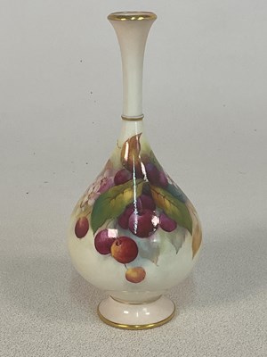Lot 248 - ROYAL WORCESTER; a Hadley's globe vase with...