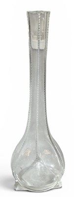 Lot 335 - An early 20th century hand blown clear art...
