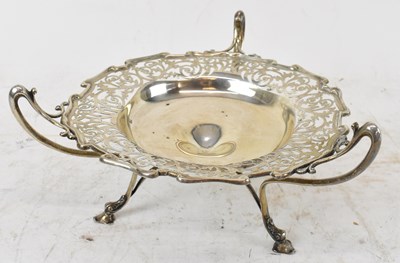 Lot 553 - EDWARD & SONS; an Edward VII hallmarked silver...