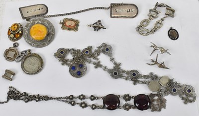 Lot 664 - A collection of costume jewellery including...