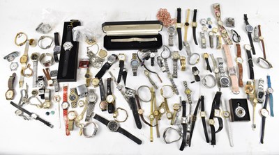 Lot 719 - A large quantity of assorted lady's and...