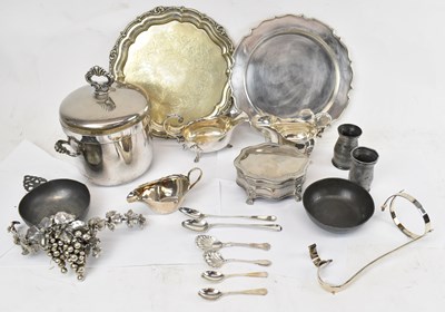 Lot 546 - A small quantity of silver plated items, to...