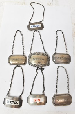 Lot 571 - TURNER & SIMPSON LTD; a set of three Elizabeth...