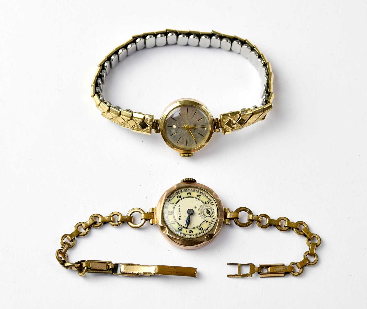 Lot 945 - Two ladies' vintage 9ct gold wristwatches