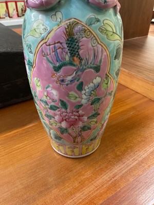 Lot 665 - A pair of 20th century Chinese blue and pink...