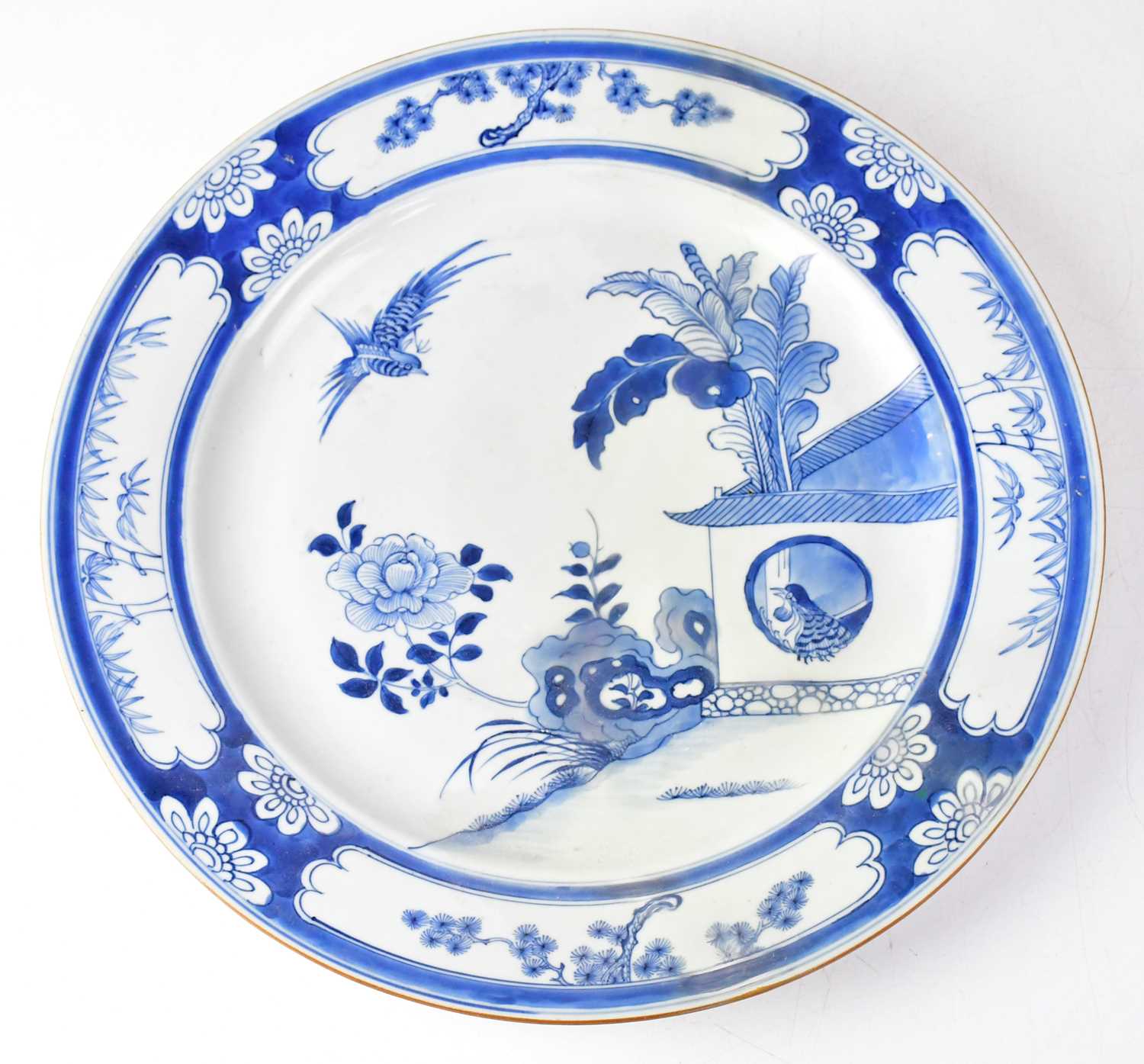 Lot 435 - A 19th century Chinese blue and white charger...