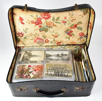 Lot 549 - A large quantity of postcards dating from the...