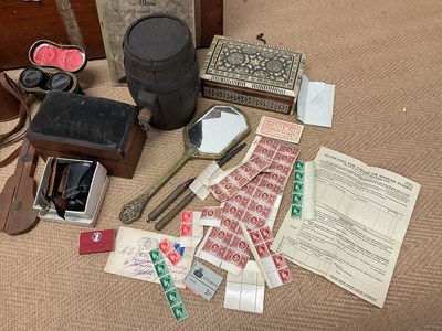 Lot 23 - A wooden trunk of collectors' items, to...