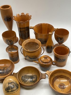 Lot 30 - MAUCHLINE WARE; fourteen small pieces...