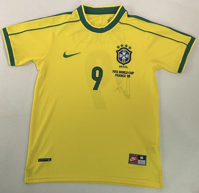 Lot 1960 - RONALDO (Brazilian footballer); a replica...
